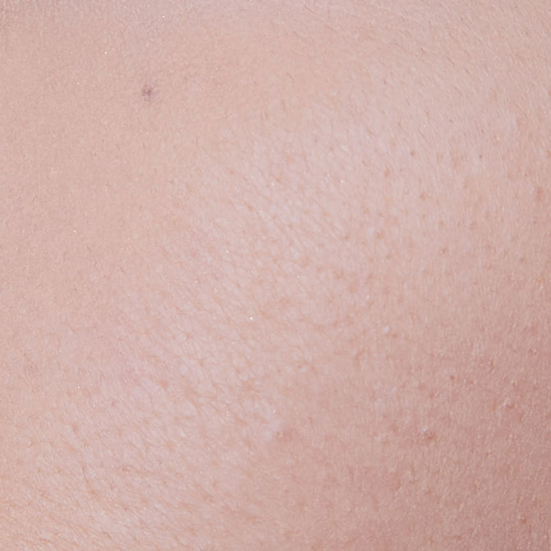 エクセルでうるおいベースメイクを叶えよう! 美容液成分配合でケアしながら美肌メイクの画像